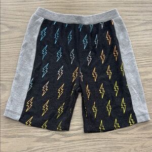 Boy (sz8) Chaser kids Gradient Bolts Shorts